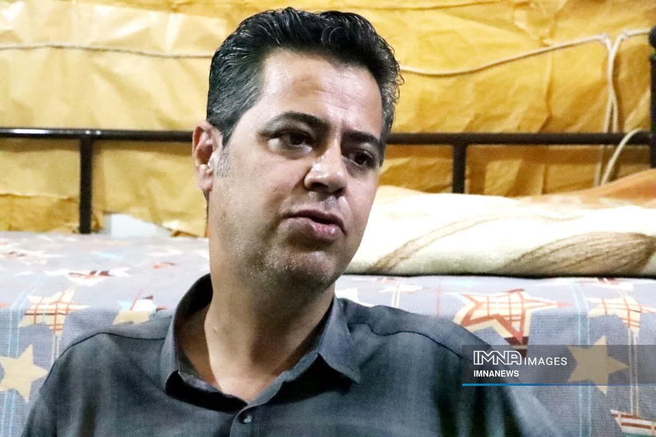 روایت زندگی یک هنرمند؛ ورقهای فلزی مس اینجا جان میگیرند