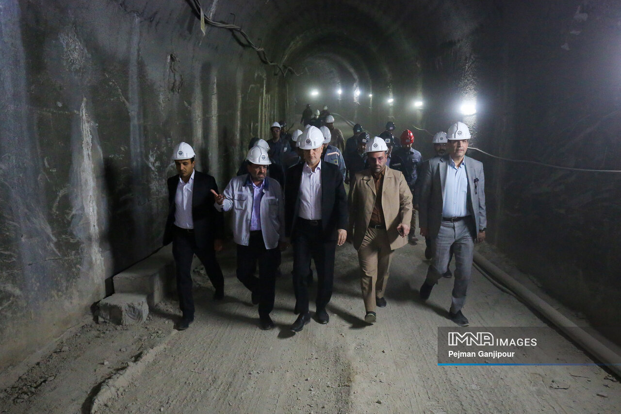 پیشبینی حدود ۷ همت منابع مالی برای خط ۲ متروی اصفهان در ۱۴۰۳/ اجرای پروژه بدون توقف