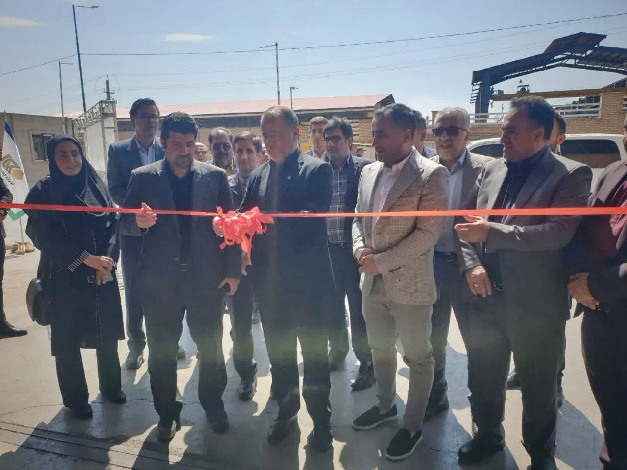افتتاح طرحهای صنعتی و آبیاری در استان سمنان