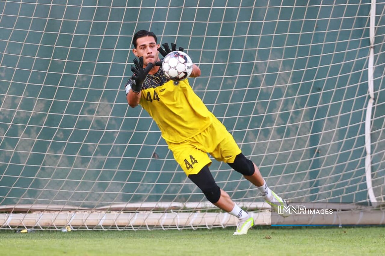 میرزازاد در آستانه آزمون جدی مقابل گلگهر