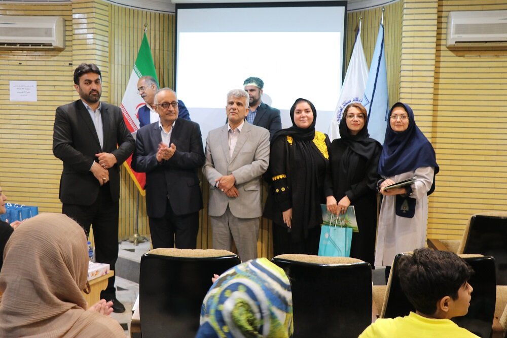 تجلیل از ۵۱ پیشکسوت و هنرمند هنرهای سنتی و صنایعدستی گیلان