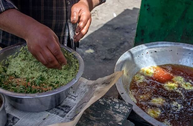 یک فلافل و هزار داستان