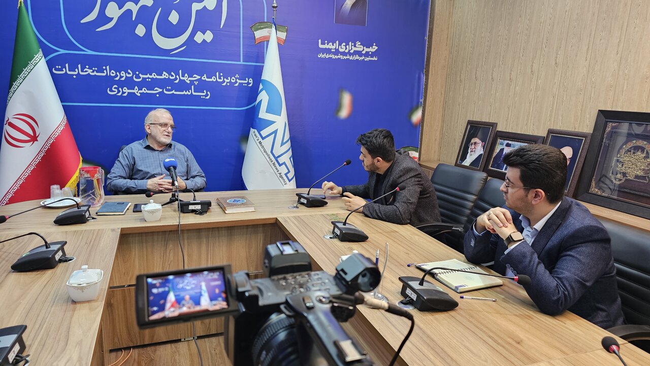 یادگار شهید رئیسی؛ سرمایه دولت آینده است/ باید نقاط قوت دولت قبل حفظ و نقاط ضعف اصلاح شود