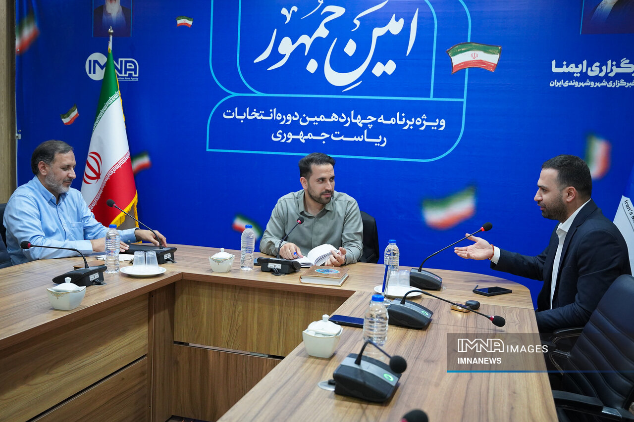 کمیلی: جلیلی بیاید معیشت مردم رشد میکند/ طاهری: فساد حتی از کنار پزشکیان رد هم نشده