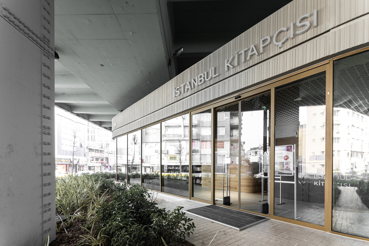 دیوارها و زیرگذرها؛ فضاهایی برای تغییر شهر