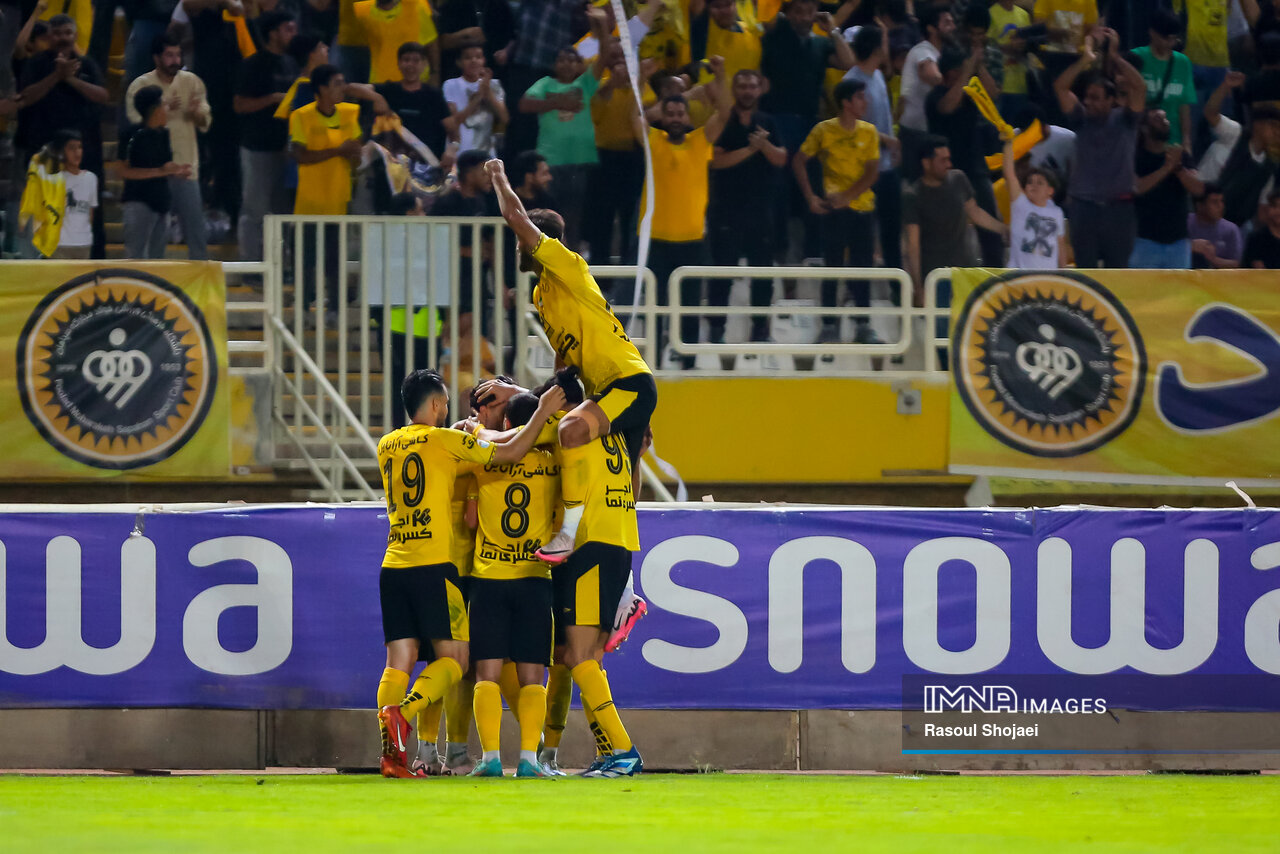 تراکتور بازنده نقل و انتقالات/ طی مسیر موفق توسط سپاهان