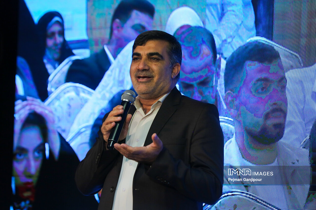 ارائه خدمات مشاوره رایگان به زوجهای جوان جشن «زیباترین پیوند آسمانی»