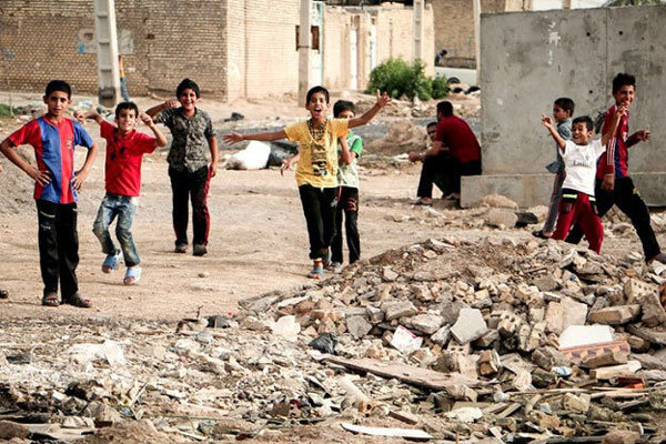 معطل ماندن طرحها در حاشیه شهر ایلام؛ گرهای که با تعامل باز میشود