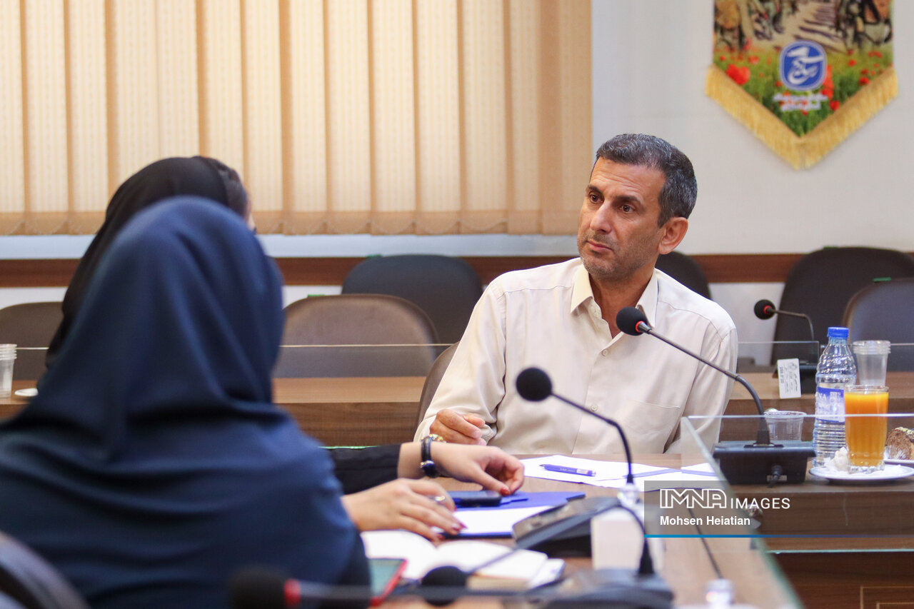 راستی: اطلاعات توسعهدهندگان همستر در دست نیست! / کاظمی: همستر؛ رویافروشی با امیدی نامعلوم