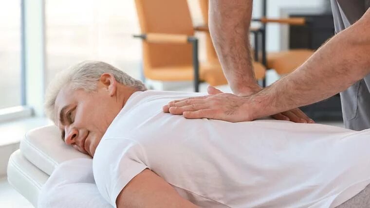 نحوه درمان دنبالچه با ماساژ