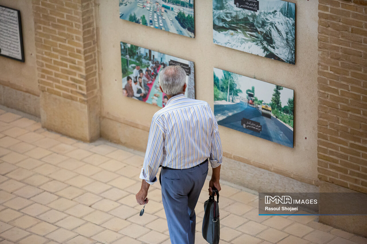 زیر سایه تاریخ در «باغ هزار داستان»