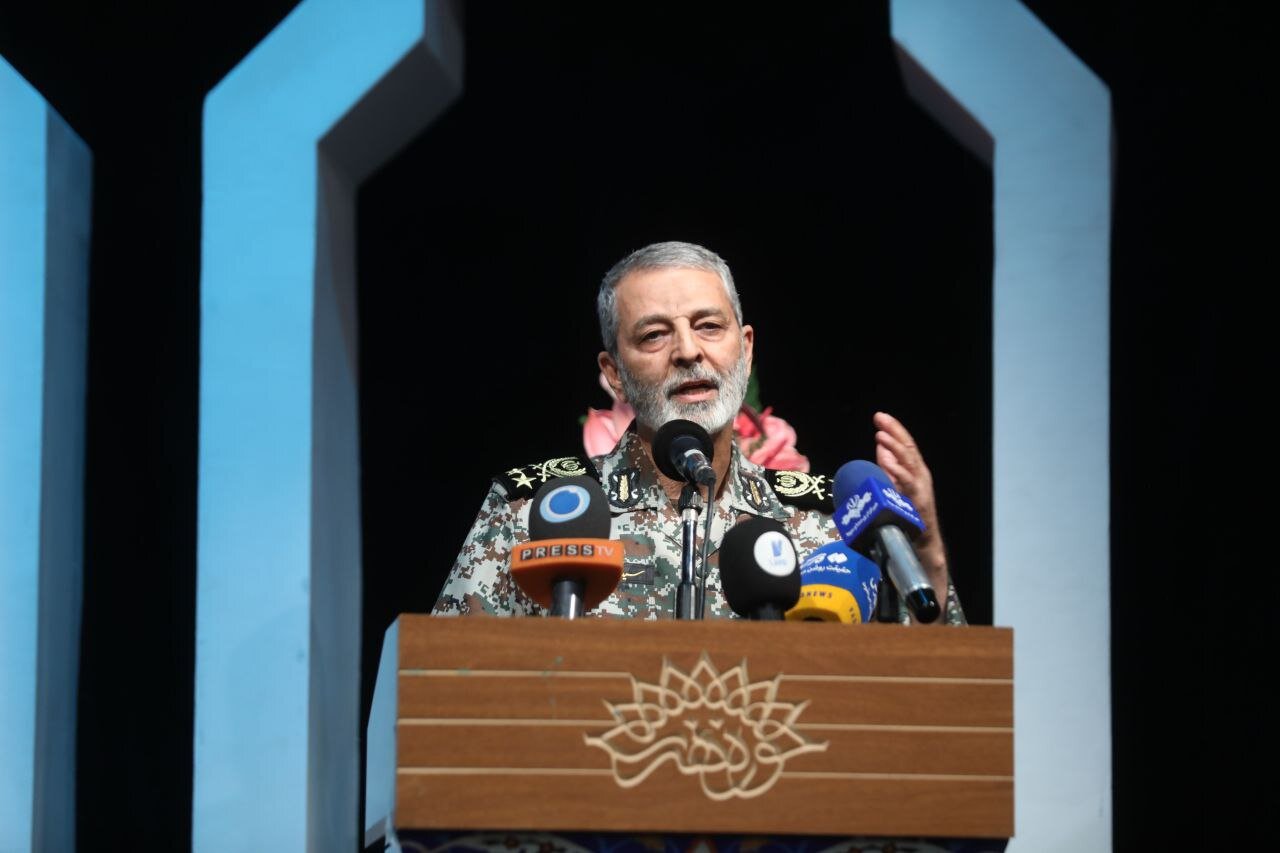 ارتش خود را مدیون شهید چمران میداند