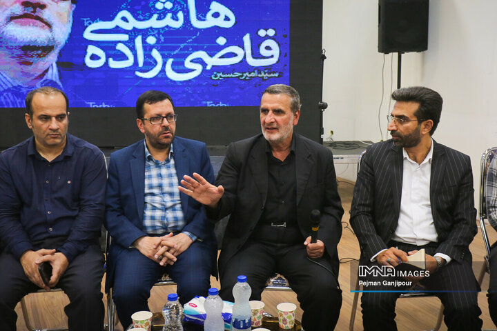 بازدید رئیس ستاد انتخابات استان اصفهان از ستاد انتخاباتی نامزدهای ریاست جمهوری