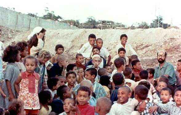 چمران یک رزمنده عارف بود