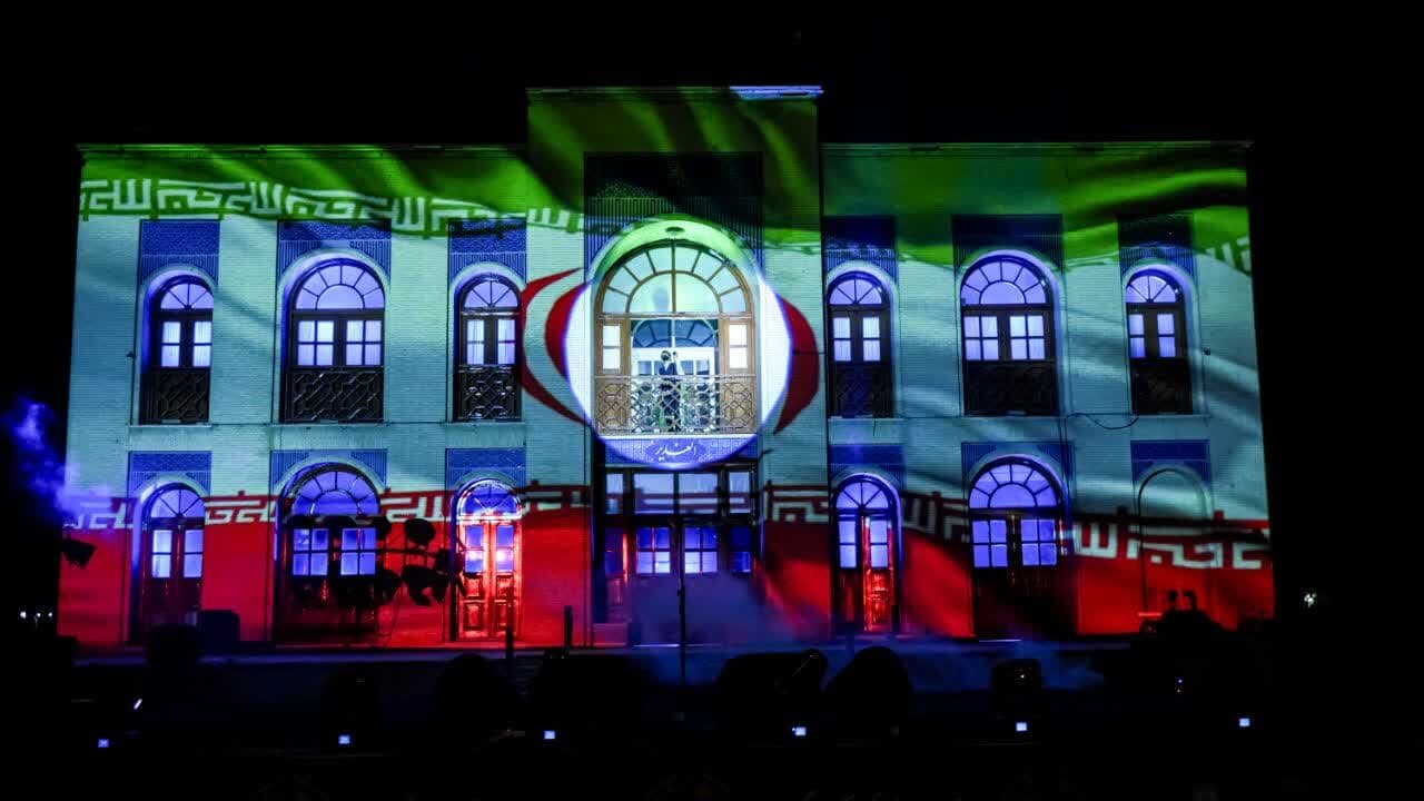 نصف جهانِ حیدری