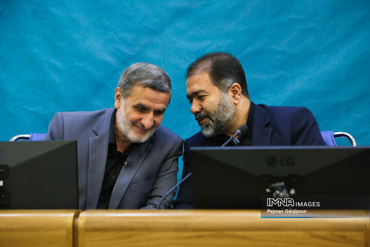 نشست هزار روز حکمرانی انقلابی رئیس جمهور شهید