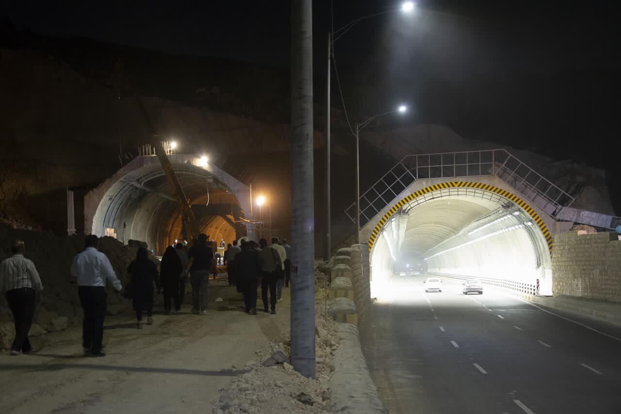 پروژه بزرگراه آیتالله حائری شیرازی یک پروژه در سطح ملی است