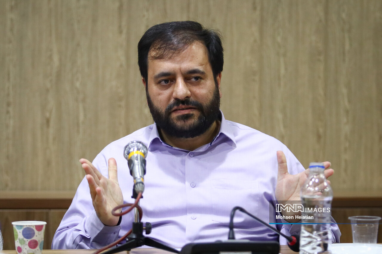 غربگرایی در اصلاح طلبی وجود ندارد/ نامزدها تکلیف خود را با نئولیبرالیسم اقتصادی روشن کنند