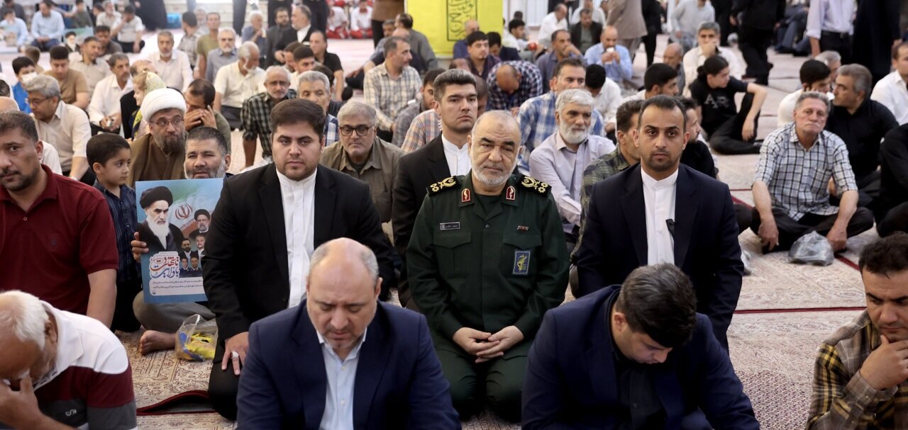 مراسم اربعین شهید امیرعبداللهیان برگزار شد+ تصایر