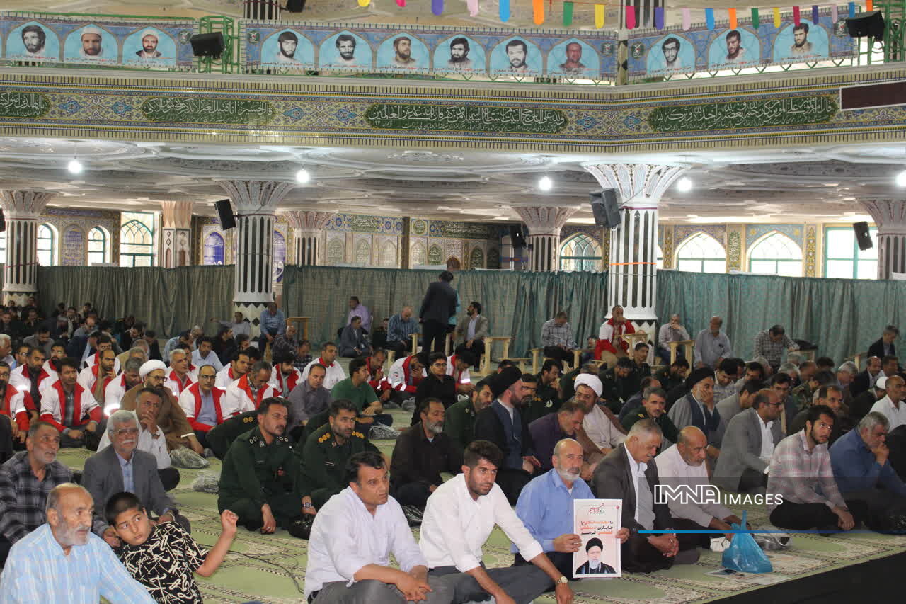 مراسم چهلم شهدا خدمت در شهرکرد برگزار شد+ فیلم و تصاویر