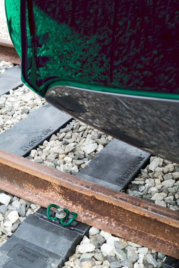 شبکه ریلی خورشیدی؛ آینده حملونقل زمینی