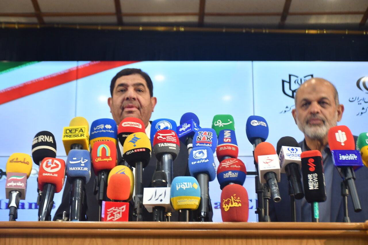 وزیر کشور و سرپرست ریاست جمهوری رای خود را به صندوق انداختند