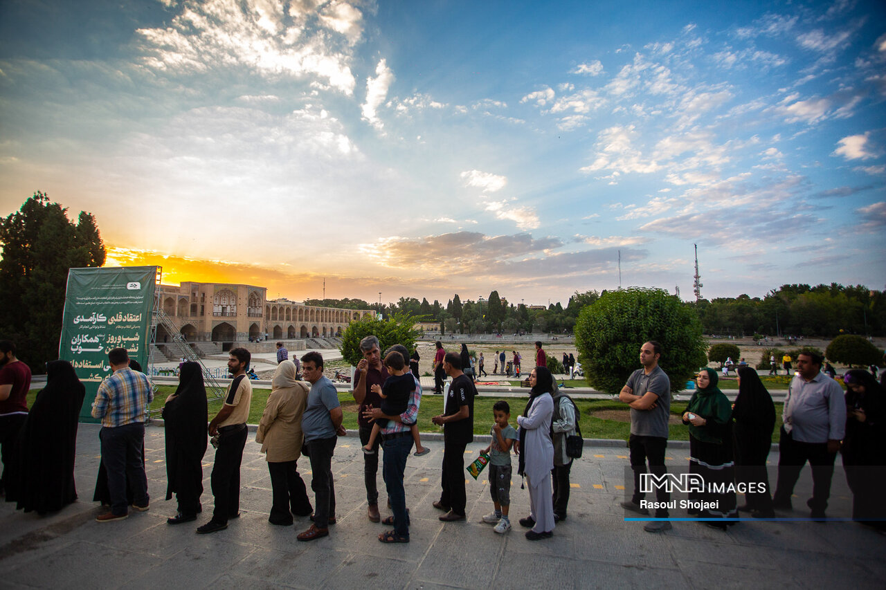 نمره قابل قبول صداوسیما در تبلیغات دور اول انتخابات/ نامزدها اینبار شفافتر صحبت کنند