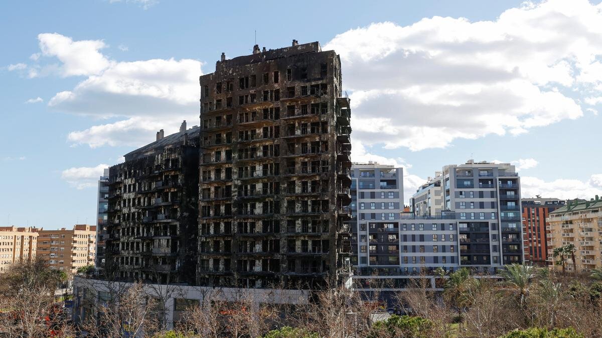 چالش دوچرخههای الکترونیکی و اقدامات شهرها برای رفع آن