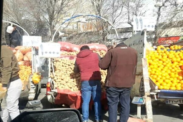 جمع‌آوری ۵۰ خودروی میوه‌فروش از سطح منطقه ۴ تبریز