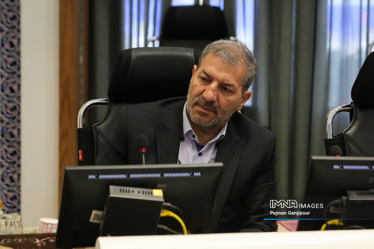 نبض فرهنگ شهر اصفهان باید به تپش بیفتد/ حوزه هنر بنگاه اقتصادی بزرگ برای کارآفرینی است