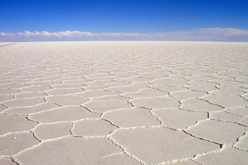 پدیده بیابانی شدن بیخ گوش اراضی طبیعی؛ گسترش عرصههای بیابانی کشور نگران کننده است