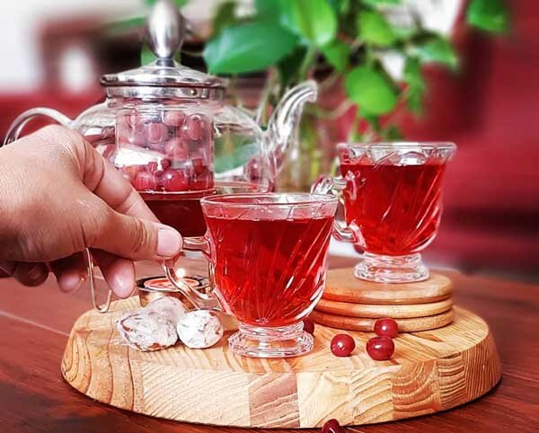 خواص چای آلبالو / چه افرادی نباید چای آلبالو بخورند؟