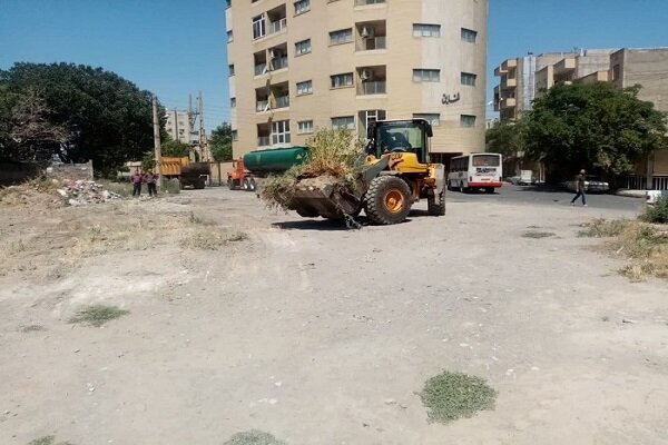 معابر و محلات کلانشهر تبریز پاکسازی میشود