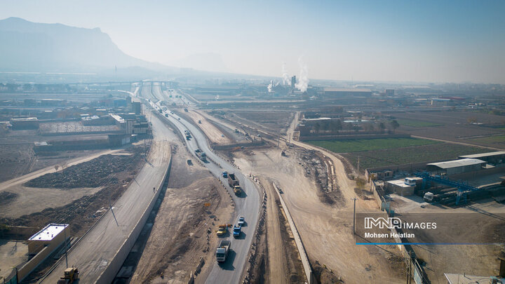 تحولات عمرانی در حاشیه نصفجهان