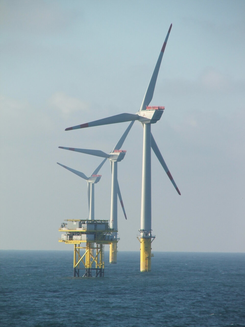 انرژی باد دریایی و ظرفیت پنهان اما پردرآمد آن برای کشورهای ساحل‌دار