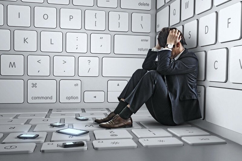 رنگ باختن موفقیت در سیاهی اعتیاد به کار