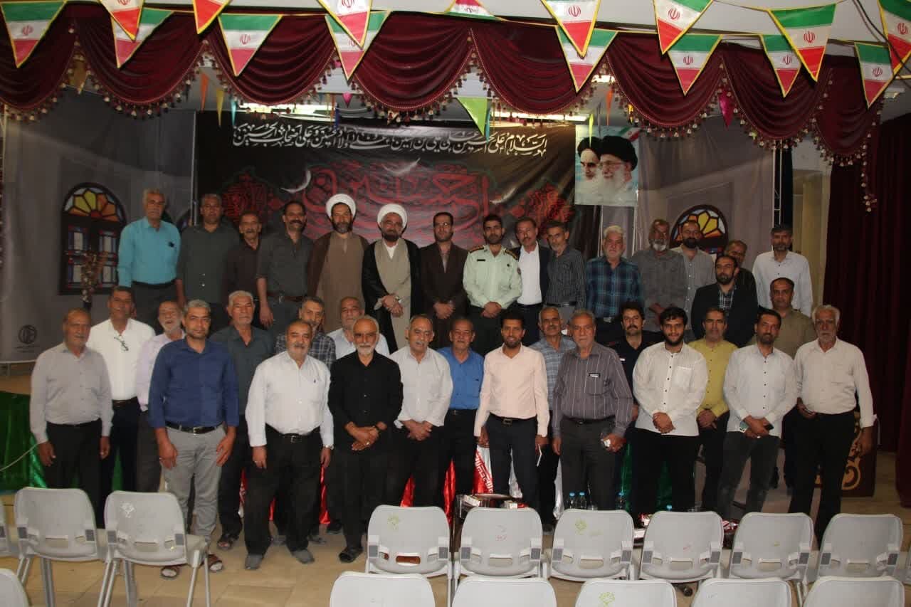 منطقه ۱۱ اصفهان به پیشواز محرم رفت