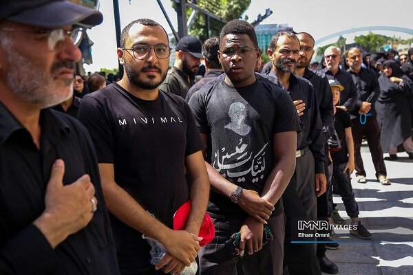 ماه محرم در کردستان؛ عشقی که حد و مرز نمیشناسد