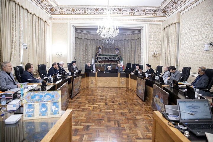 ابقای اعضای هیئترئیسه شورای نگهبان برای یک سال آینده