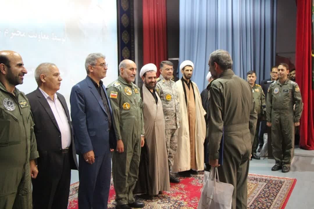 فرمانده مرکز آموزش هوانیروز شهید وطن پور اصفهان معرفی شد
