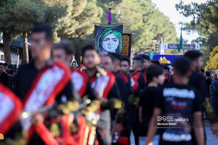 قافله نمادین ورود امام حسین(ع) به کربلا