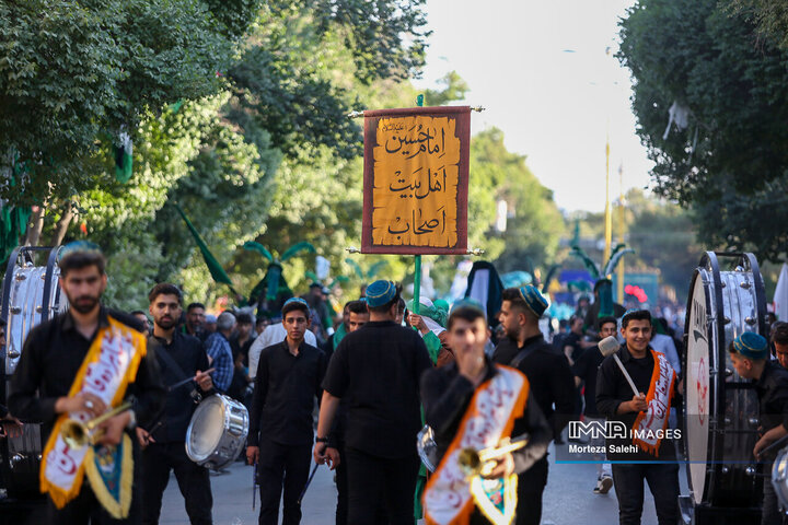 قافله نمادین ورود امام حسین(ع) به کربلا