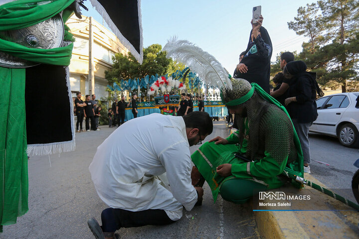 قافله نمادین ورود امام حسین(ع) به کربلا