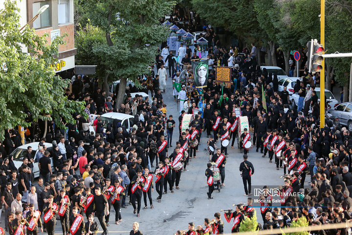 قافله نمادین ورود امام حسین(ع) به کربلا