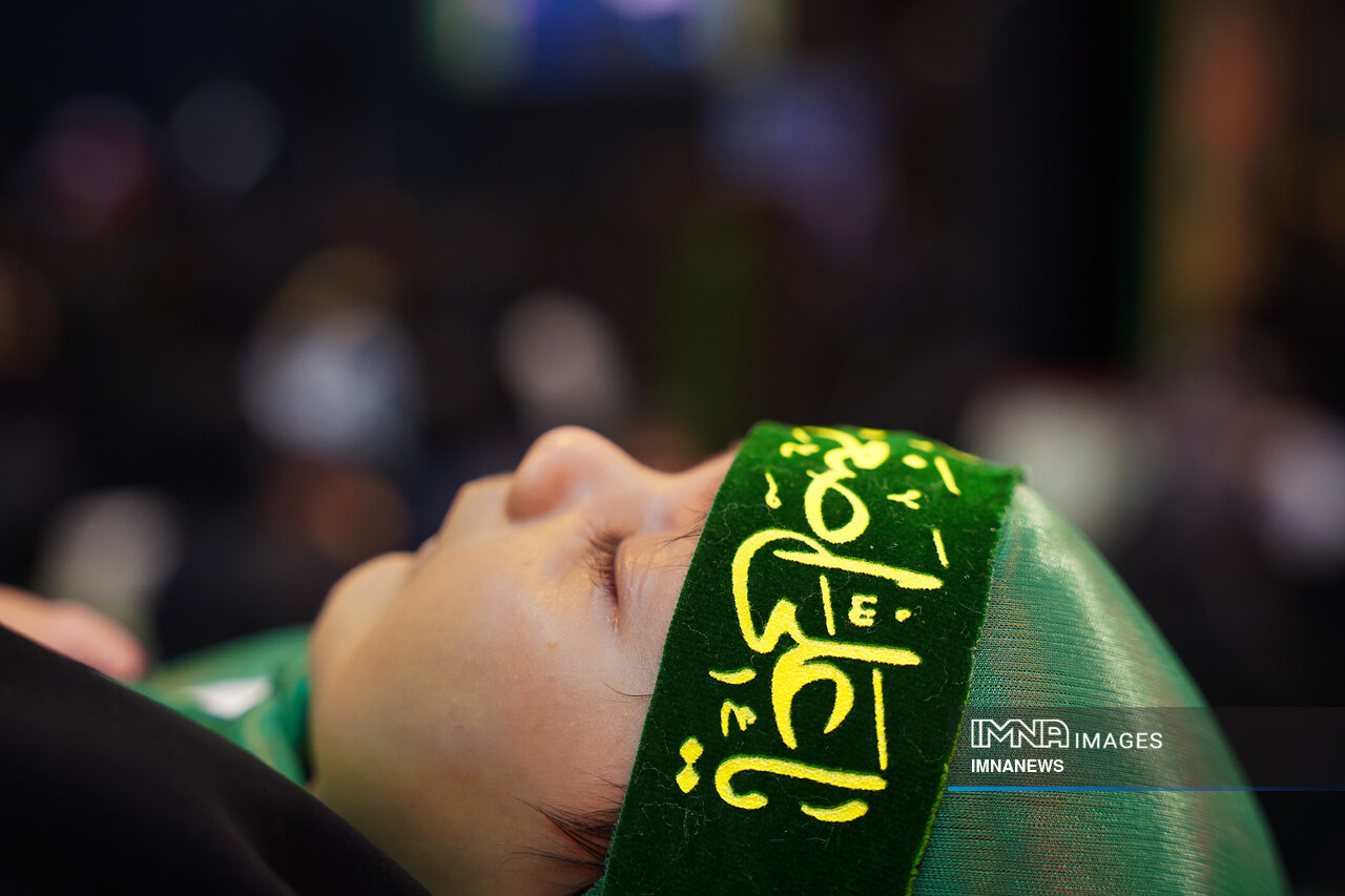 عاشورا؛ روایتی از حقیقت که با خون نوشته و با اشک خوانده شد