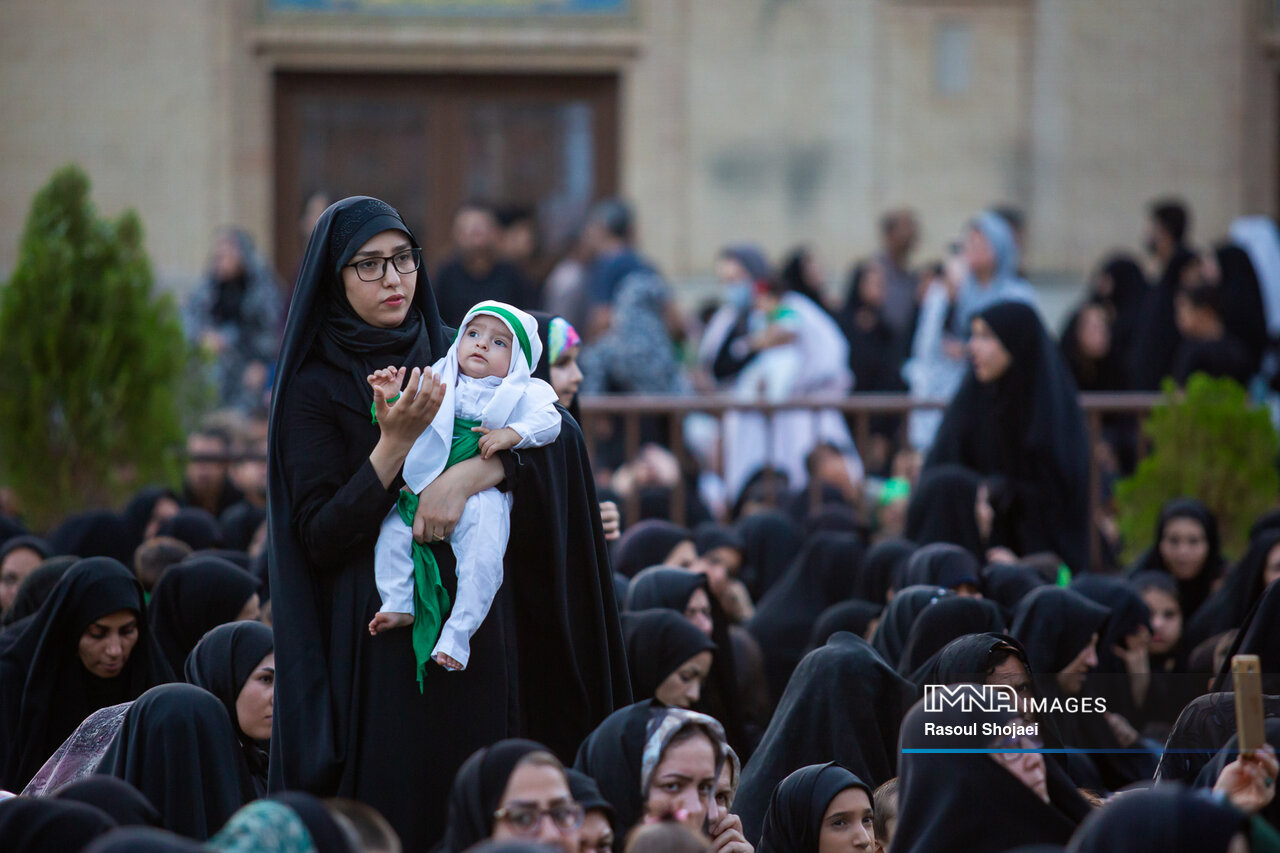 طنین نجوای لالایی!