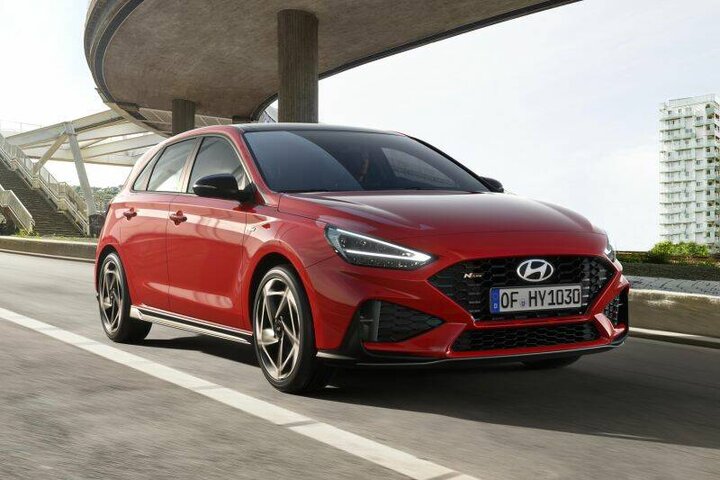 خودروی هیوندای i30 Hatch  مدل 2025 چه مشخصاتی دارد؟