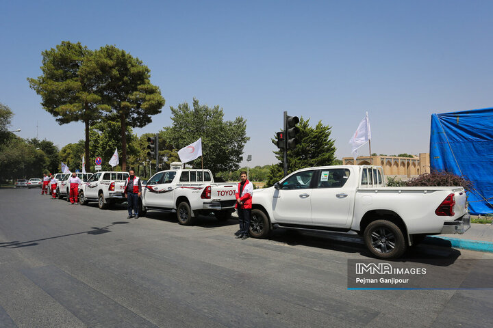 رونمایی و الحاق ۲۲ خودروی جدید امدادی به ناوگان جمعیت هلال‌احمر استان اصفهان