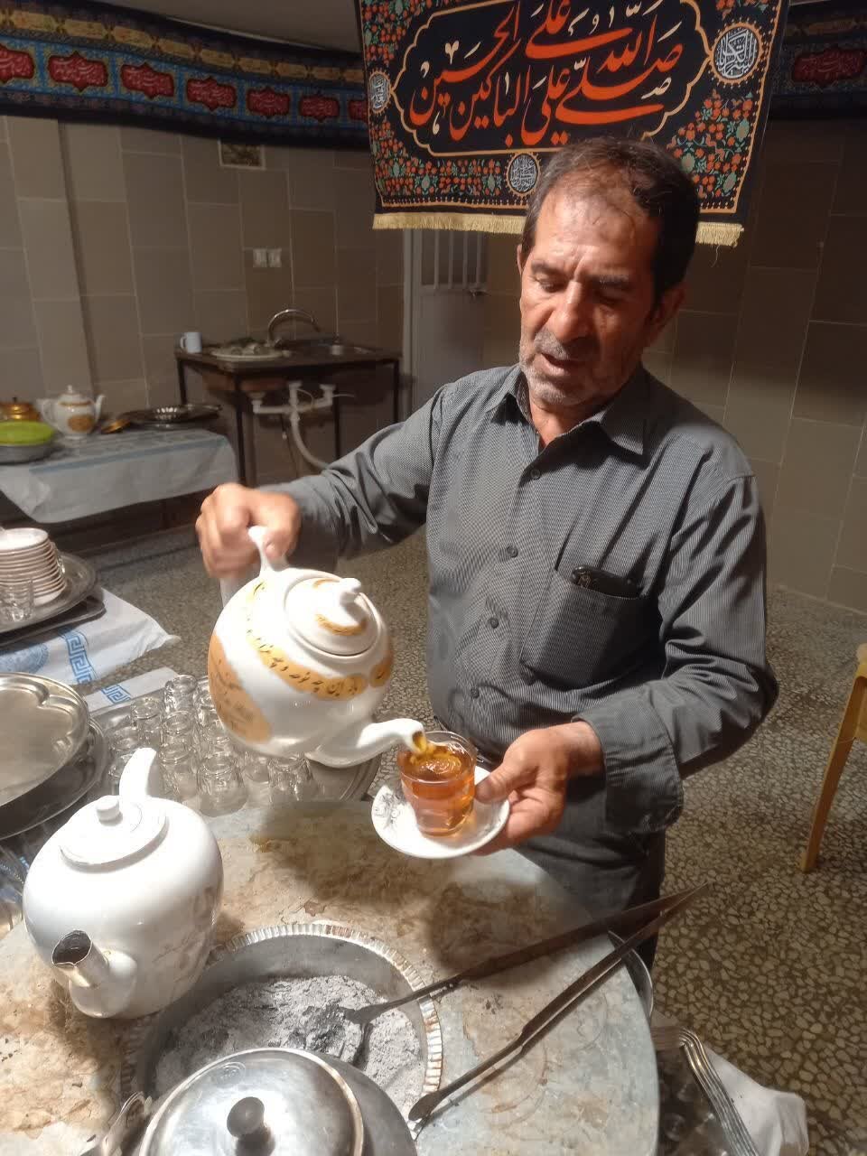 روایتی از ۴۰ سال خادمالحسینی