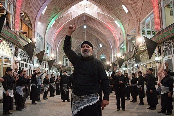 عزاداری به قدمت تاریخ در بزرگترین بازار مسقف جهان + فیلم